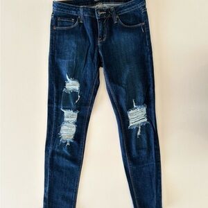 NWT - Just Black Women’s Dark Blue Distress Ankle Skinny Jeans Size 27P